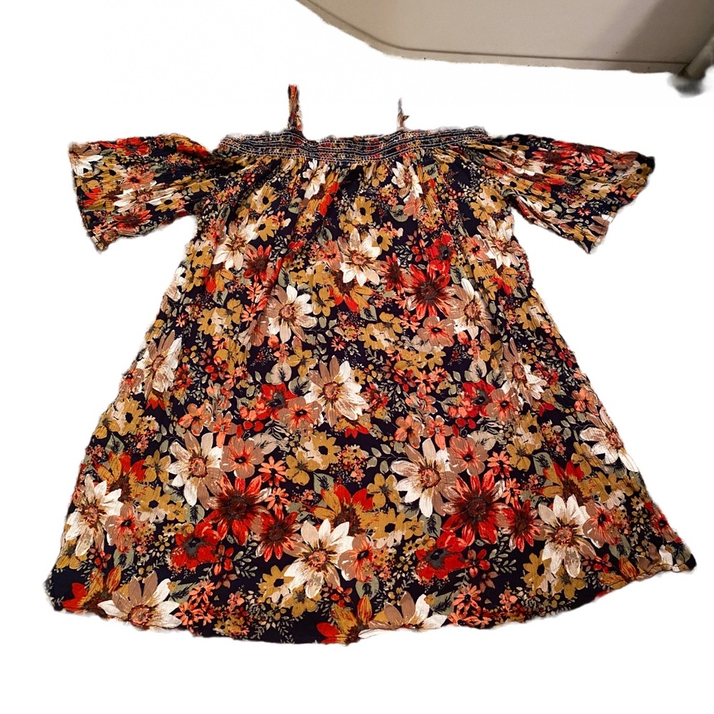 Easel Off the Shoulder Floral Fall Colors Top Size M Adjustable Rayon dress